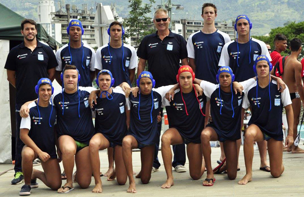 Seleção masculina de polo aquático sub-16, cheia de bauruenses. Fotos: Reprodução