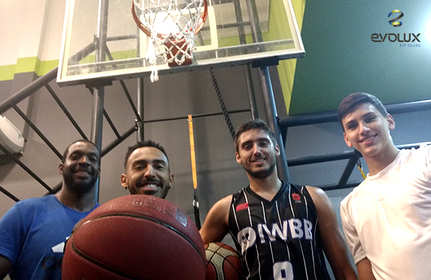 academia Evolux - basquete